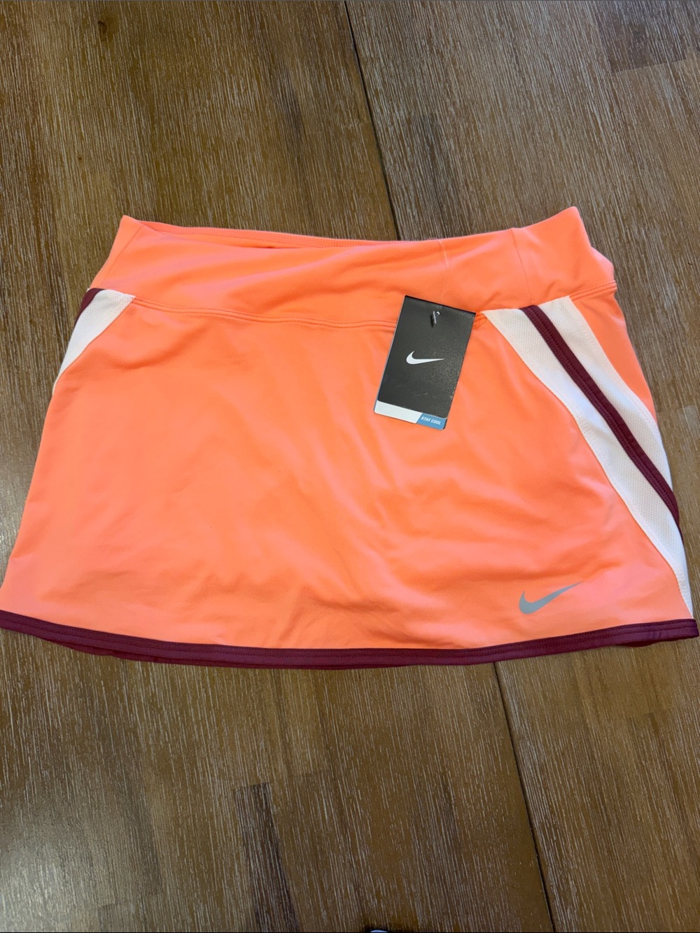 Nike Coral Pink Athletic Skirt with Maroon Trim Medium NWT
